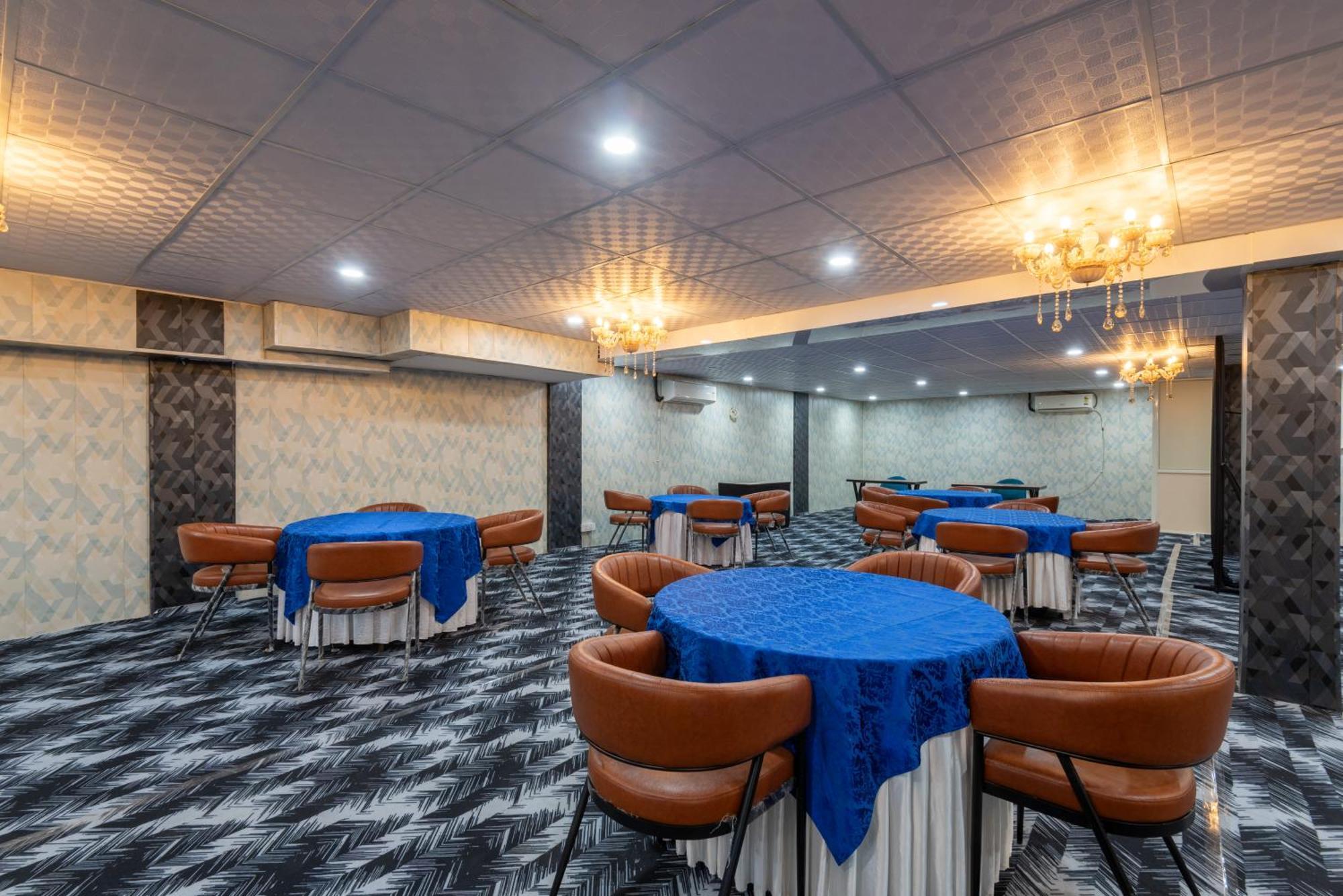 Oyster Pearl I Near Medanta Hospital I Sec-39 I Gurgaon Hotel Exterior photo